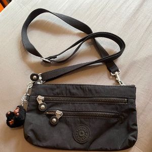 Kipling cross body